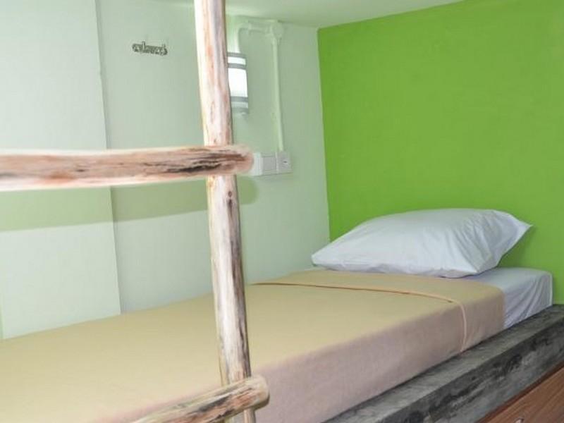The Eco-Living Hostel Denpasa Buitenkant foto