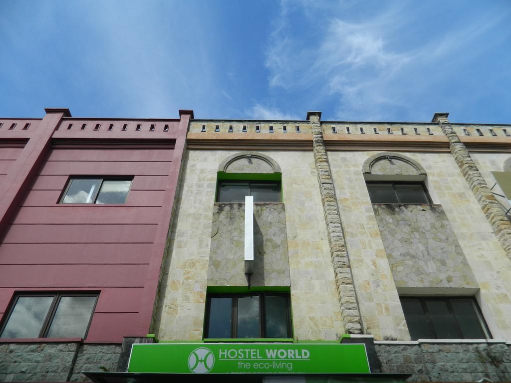 The Eco-Living Hostel Denpasa Buitenkant foto